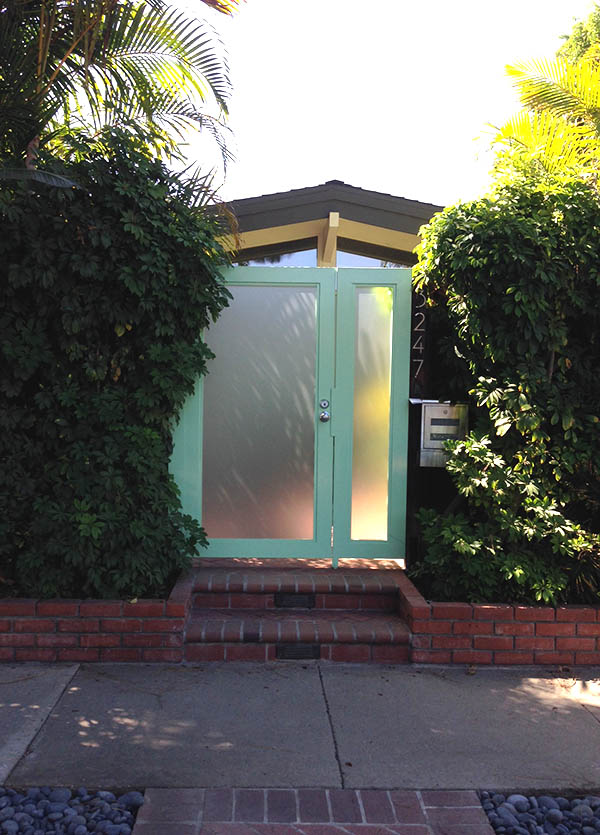Aqua and glass modern gate
